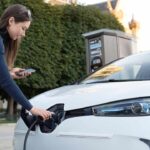 Incentivi per auto elettriche 2025 - fonte Freepik - mobilitasostenibile.it