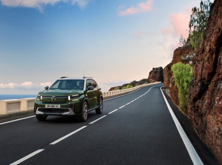La nuova e-C3 Aircross - fonte Stellantis - mobilitasostenibile.it