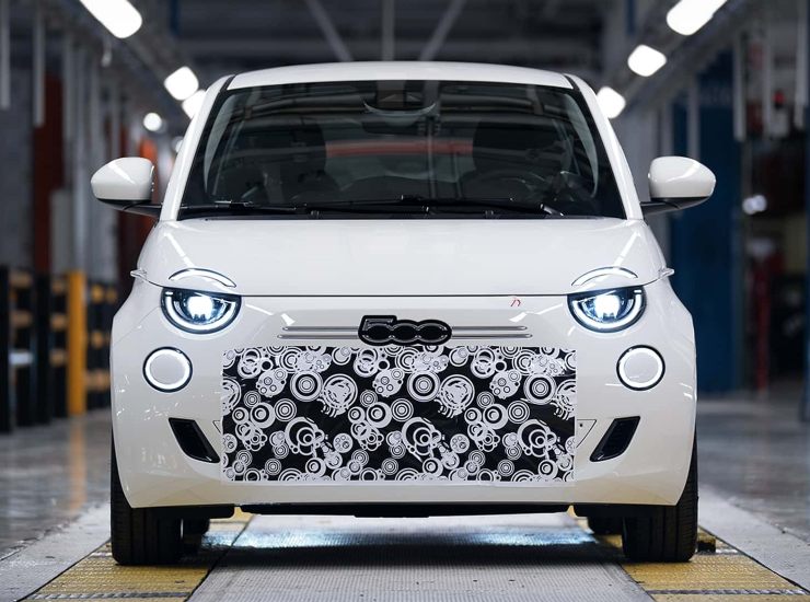 Le prime Fiat 500 ibride - fonte Fiat - mobilitasostenibile.it