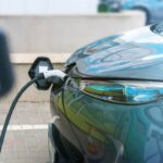 Mercato auto elettriche in Italia - fonte Freepik - mobilitasostenibile.it