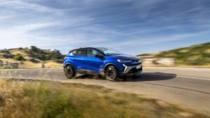 Renault Captur - fonte Renault - mobilitasostenibile.it