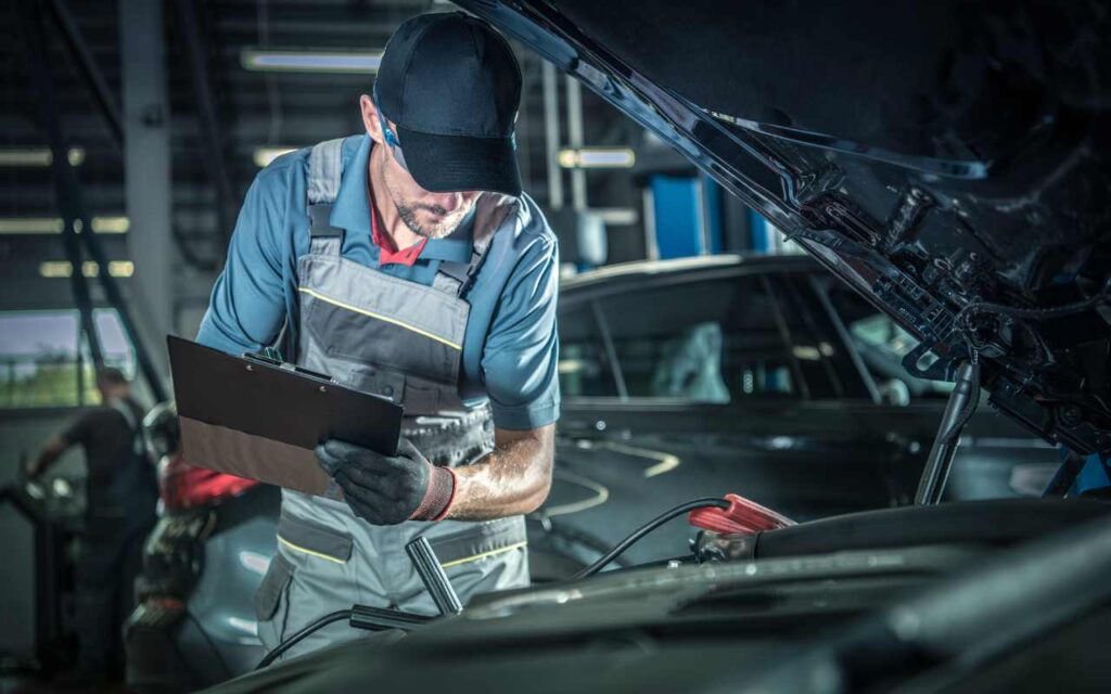 Revisione auto dal meccanico