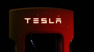 Rivoluzione Tesla - fonte Pexels - mobilitasostenibile.it