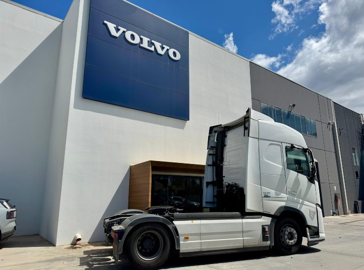 Volvo leader nel settore dei camion elettrici - fonte Facebook - mobilitasostenibile.it