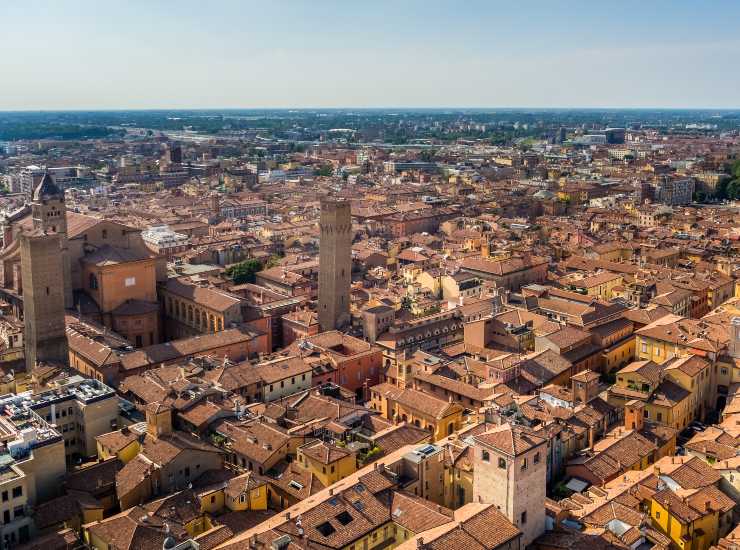 Bologna è la citta italiana più green - fonte Freepik - mobilitasostenibile.it