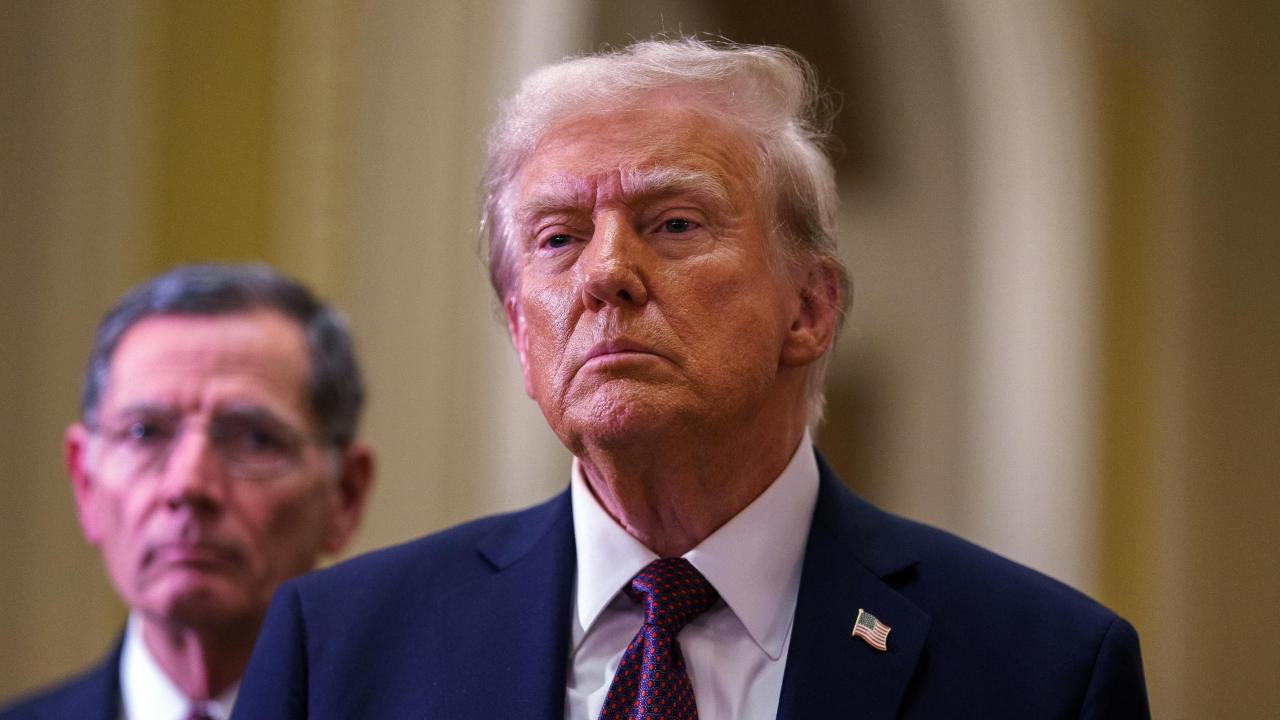 Donald Trump - fonte Facebook - mobilitasostenibile.it