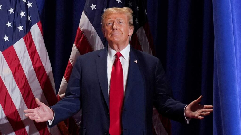 Donald Trump - fonte Facebook - mobilitasostenibile.it