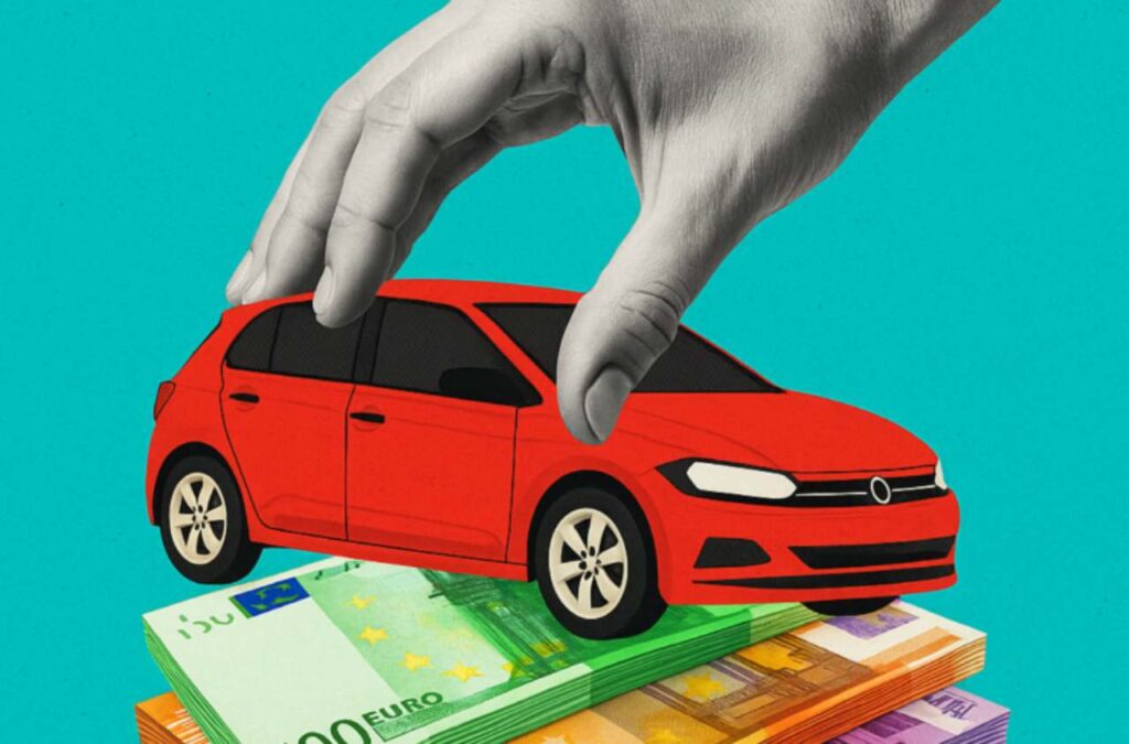 Illustrazione mano che prende un'auto sopra a banconote euro
