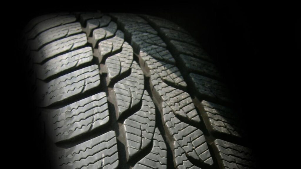 Gomme auto - fonte Pexels - mobilitasostenibile.it