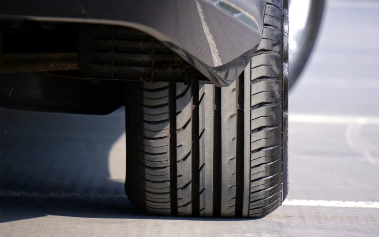 Pneumatico auto
