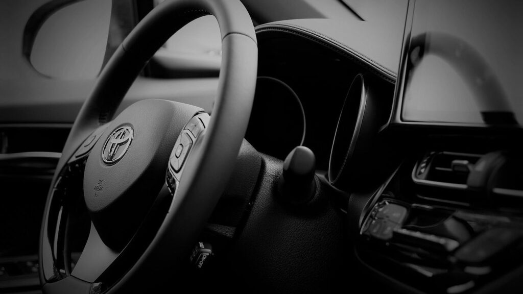 La strategia di Toyota - fonte Pixabay - mobilitasostenibile.it
