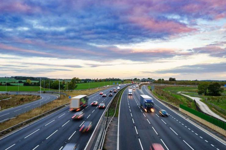 Auto in autostrada