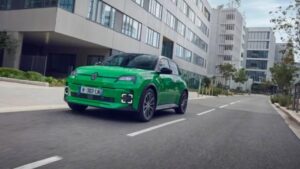 Renault 5 Five - fonte Renault - mobilitasostenibile.it