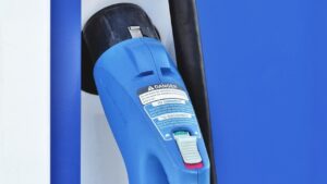 Rivoluzione elettrica in città - fonte Pixabay - mobilitasostenibile.it