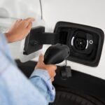 Auto elettrica - fonte Freepik - mobilitasostenibile.it