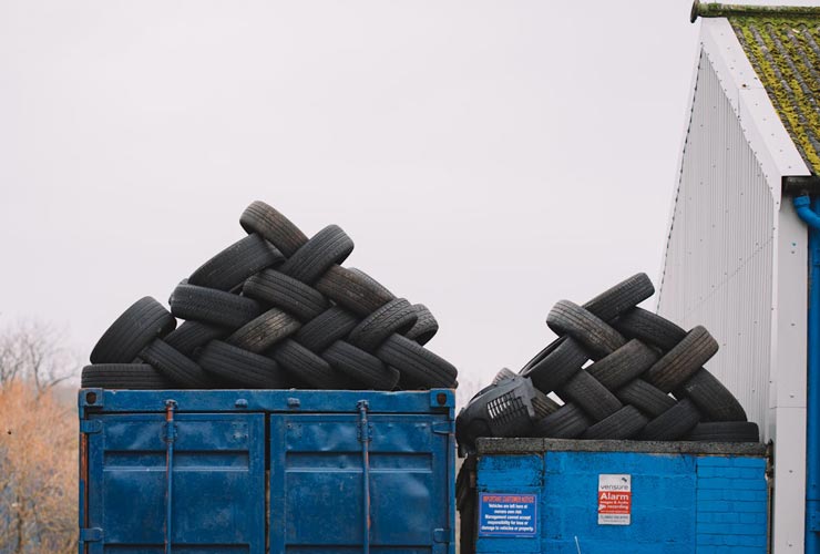 Cambio-pneumatici-Foto-di-Ellie-Burgin-da-Pexels-MobilitàSostenibile.it