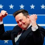 Musk esulta