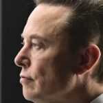 Elon Musk primo piano