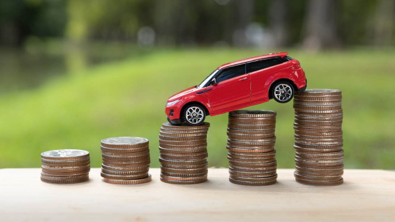 Incentivi auto 2025 - fonte Freepik - mobilitasostenibile.it