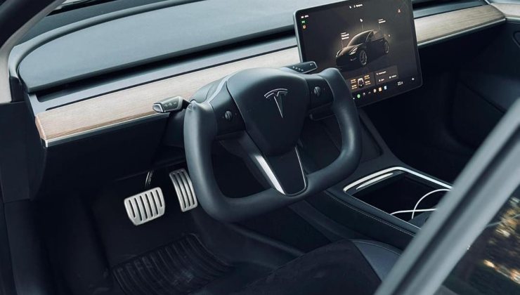 Interni Tesla Model 3