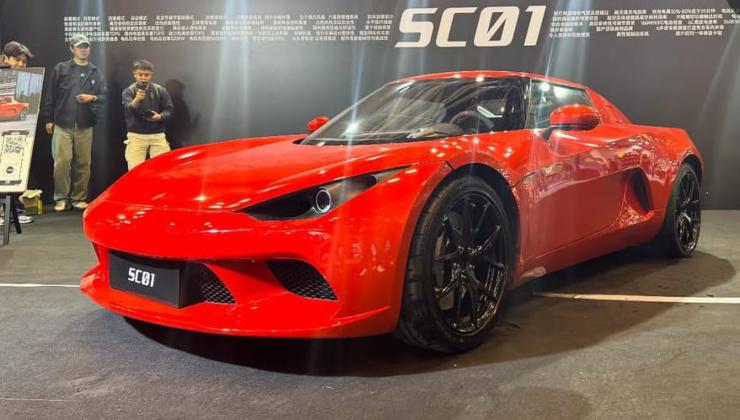 SC01 in autosalone
