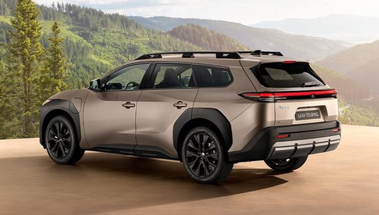 SUV elettrico Toyota