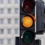 Semaforo giallo lampeggiante