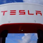 Tesla - fonte Pixabay - mobilitasostenibile.it