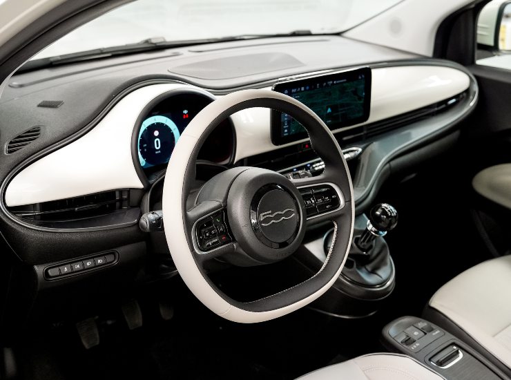 Tutto sulla nuova Fiat 500 ibrida - fonte Fiat - mobilitasostenibile.it