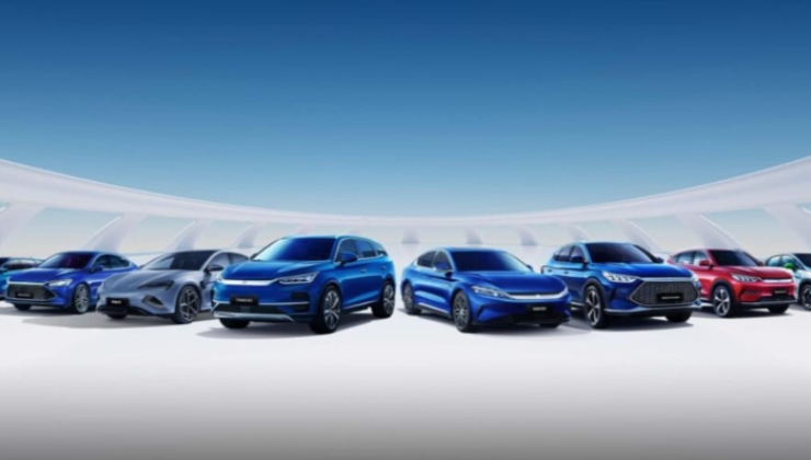 Auto elettriche BYD