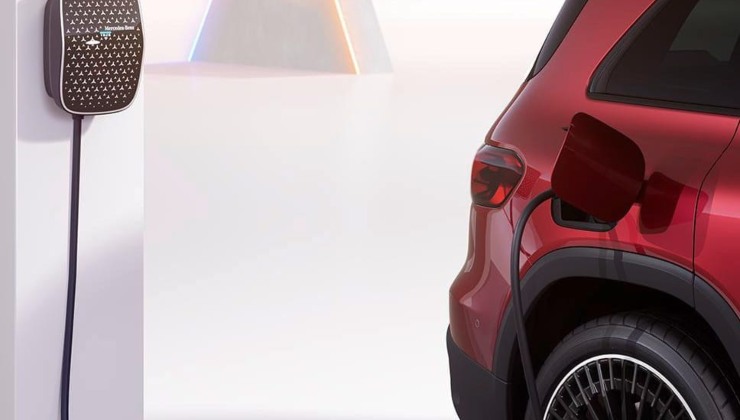 Ricarica auto elettrica