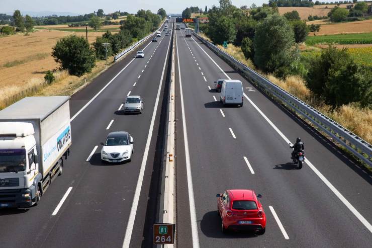 autostrada vista dall'alto