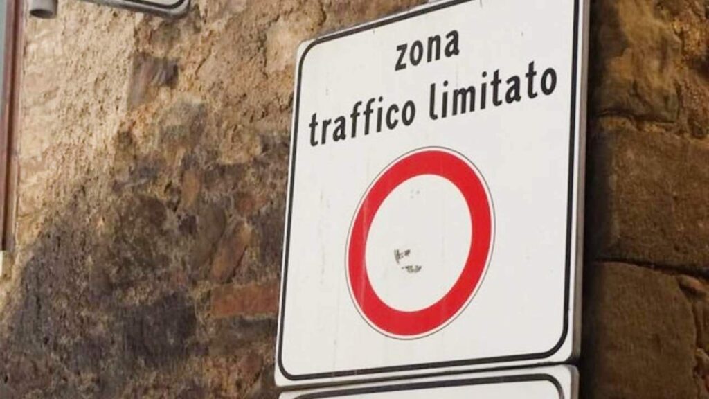 Cartello ZTL