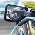 Auto elettrica in carica