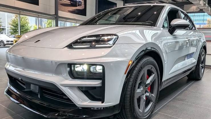 Auto elettrica Porsche