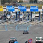 Casello autostradale visto dall'alto