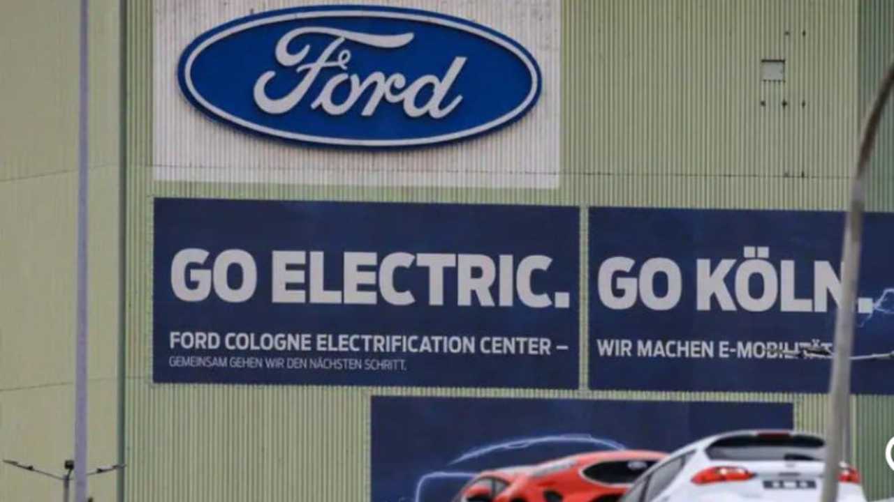 Fabbrica Ford a Colonia