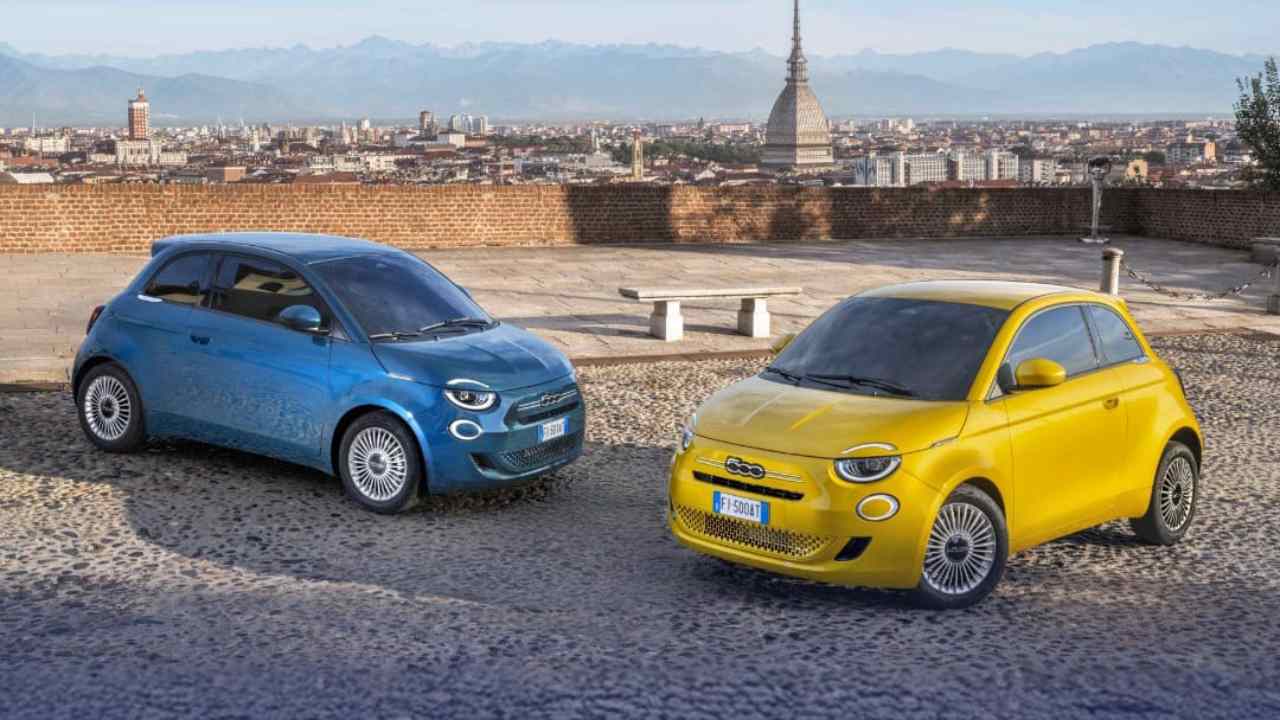 Fiat 500 Hybrid a Torino