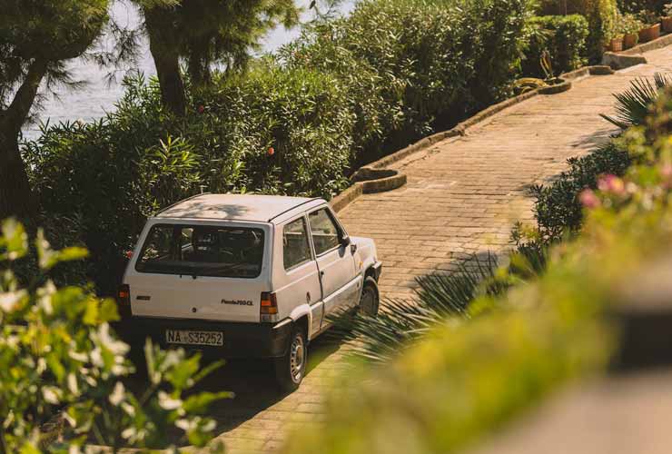 Fiat-Panda-Foto-di-Tibor-Szabo-da-Pexels-MobilitàSostenibile.it