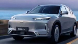 Geely EX5 su strada