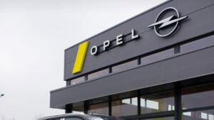 Insegna Opel