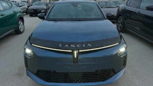 Lancia Ypsilon in concessionaria