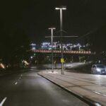 Strada-vuota-di-notte-Foto-di-Kevin-Hy-da-Pexels-MobilitàSostenibile