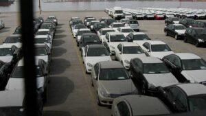 Auto nuove in banchina