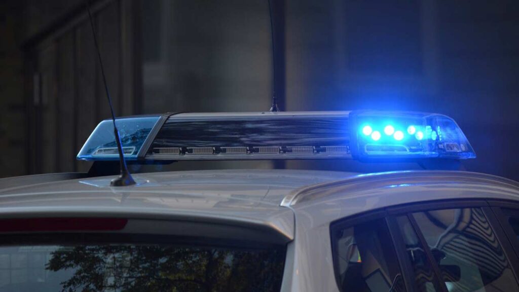 Auto-polizia-Foto-di-Pixabay-da-Pexels-MobilitàSostenibile