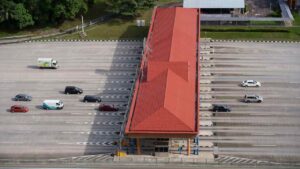 Casello-autostradale-Foto-di-Araf-Khan-da-Pexels-MobilitàSostenibile.it