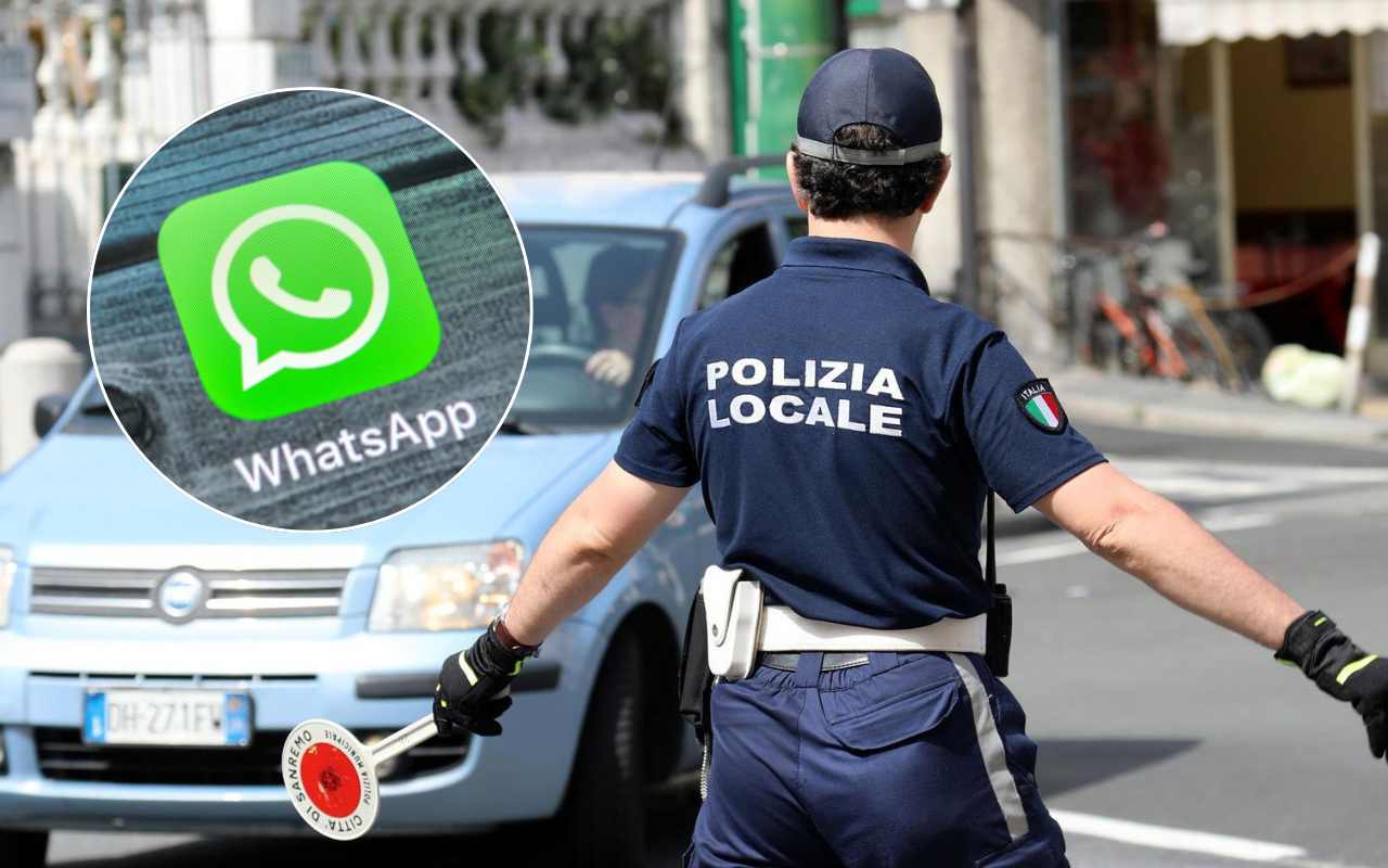 Agente con paletta durante un posto di blocco e logo whatsapp