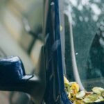 Esterno-specchietto-auto-Foto-di-Nataliya-Vaitkevich-da-Pexels-MobilitàSostenibile