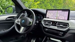 Interni BMW iX3