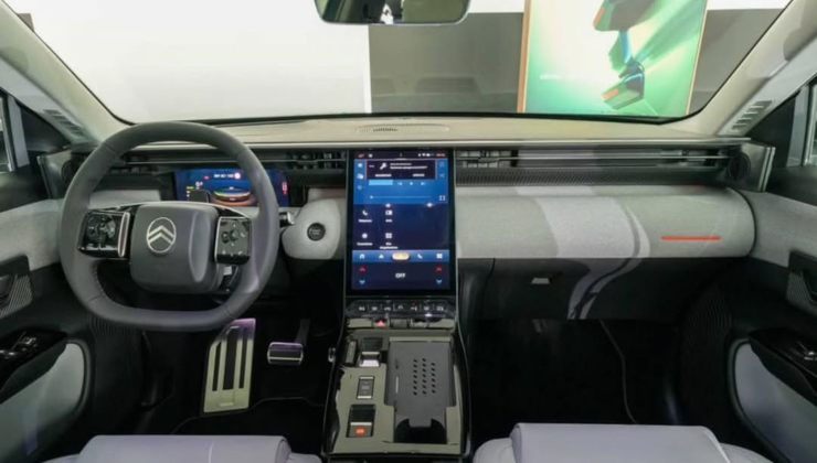 Interni Citroen C5 Aircross